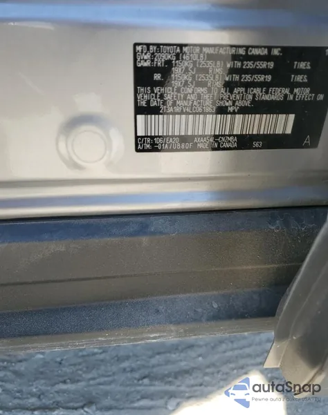 2020 Toyota Rav4 Xle Premium z USA, uszkodzony, nr VIN 2T3A1RFV4LC061863